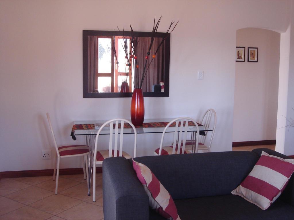 Hartley Manor Guest House Muldersdrift Ruang foto