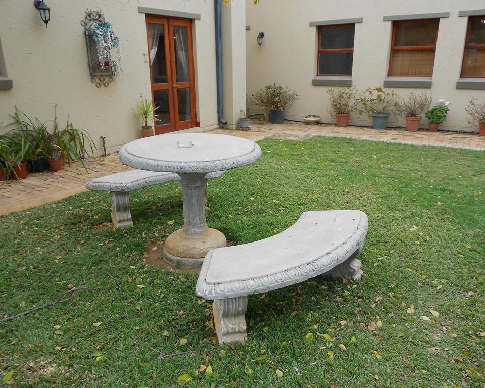 Hartley Manor Guest House Muldersdrift Ruang foto